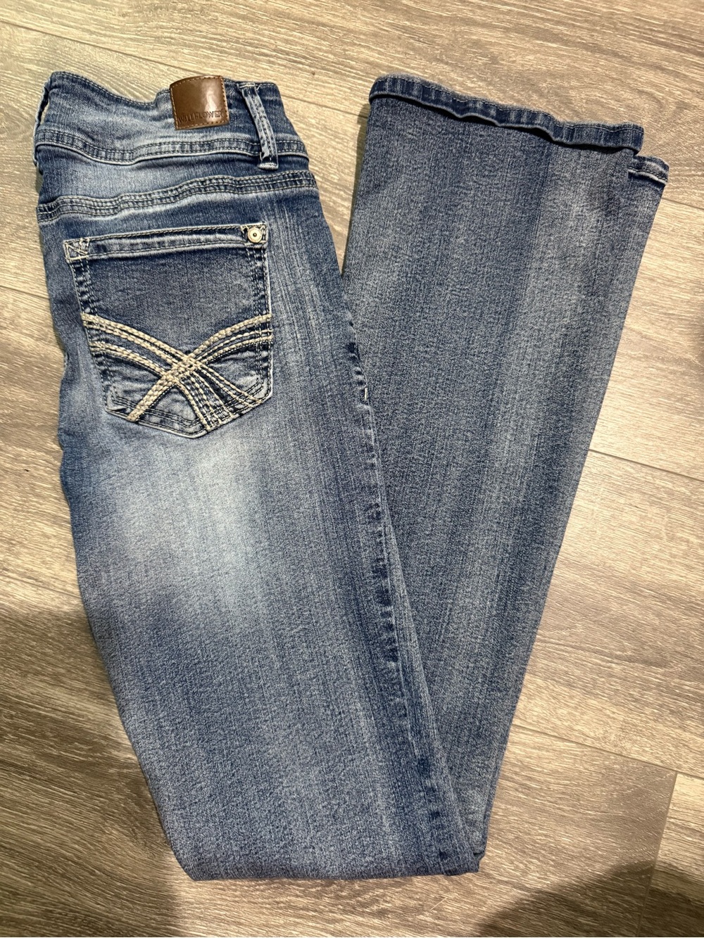 Blue Women's Jeans with Embroidered Back Pocket